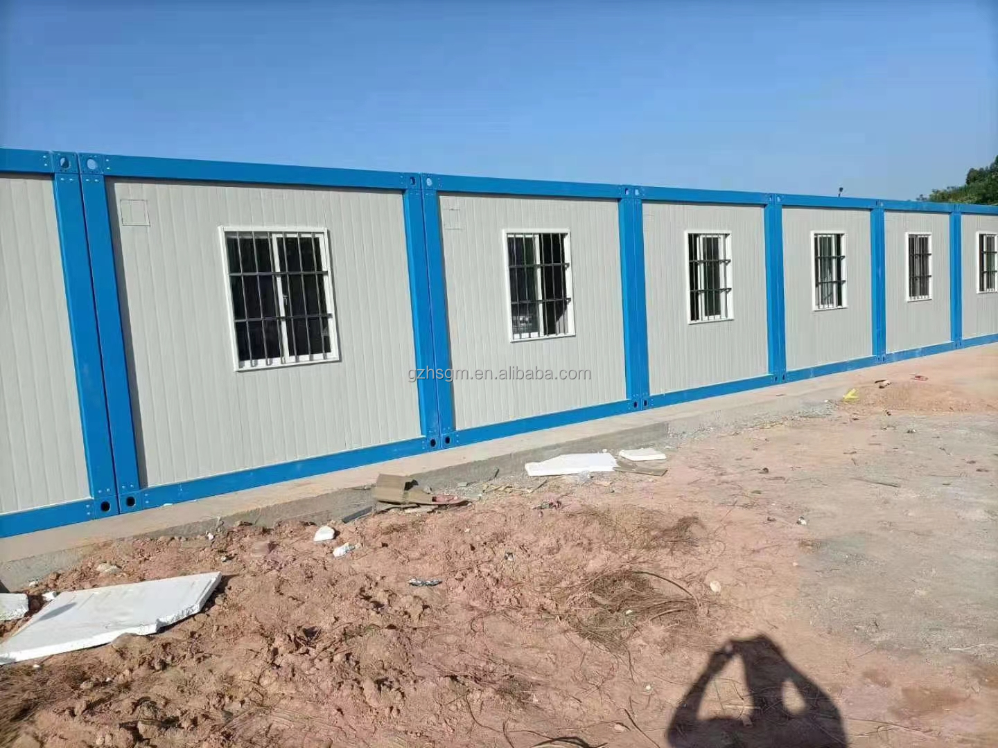 Factory Prices Container House Quickly Assembled Modular Double Bedroom Prefab House Custom Made Temporary isolation house