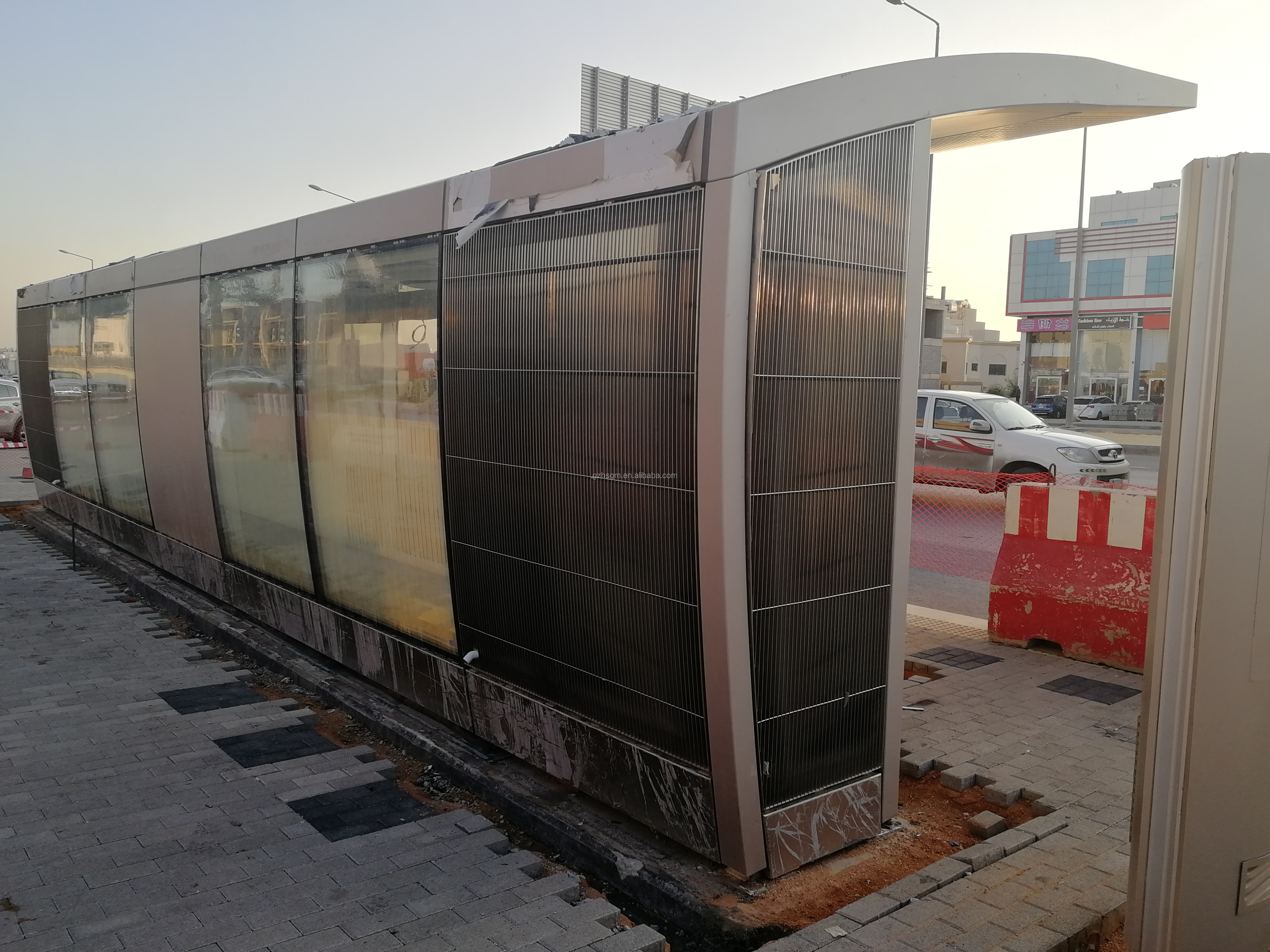 Smart City Bus Stop Shelter with Air Conditioner